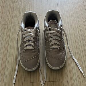 New Balance 550 Sneakers